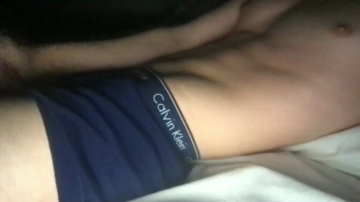 Broketwinkk  20-12-2021 video suckfeet